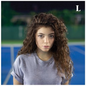 Tennis Court(热度:113)由CaRrIe.F՞翻唱，原唱歌手Lorde