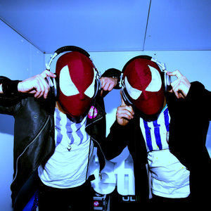 The Bloody Beetroots,_QQ