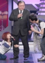 明星学院“晶女郎”亮相